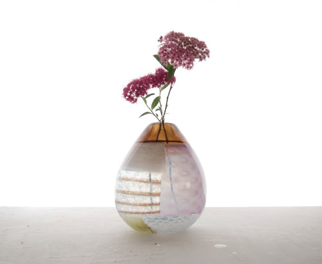 ピンクと青の花器 | ガラス作家・吉村桂子のブログ